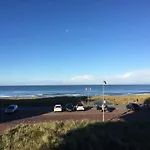 Sterflat 65 アパート